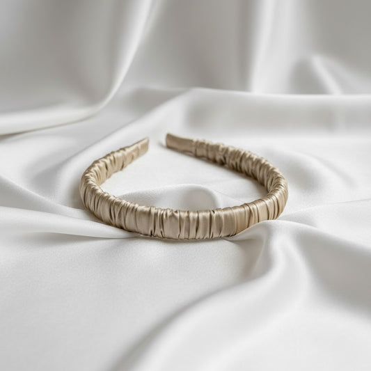 Serre tête beige soie naturelle look minimaliste